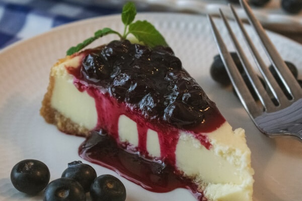 Cheese cake with blueberry