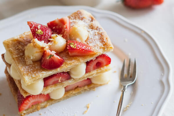 Mille feuille with strawberries